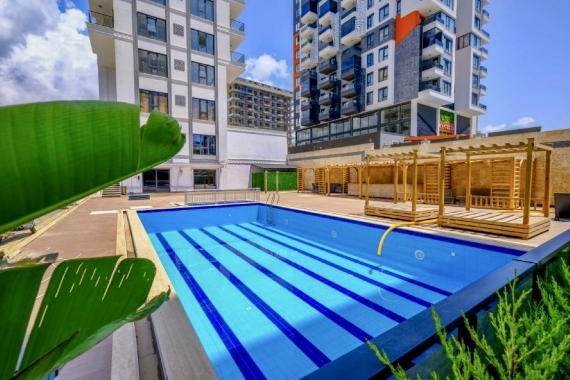 Best Life 10 Mahmutlar complex outdoor swimming pool