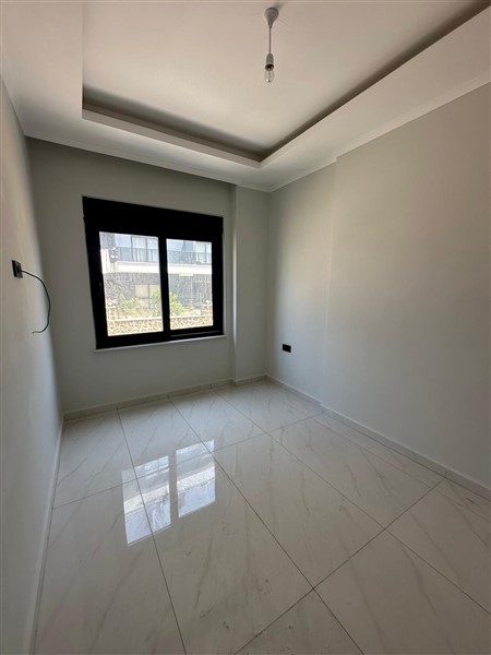 United Suites Oba flat bedroom