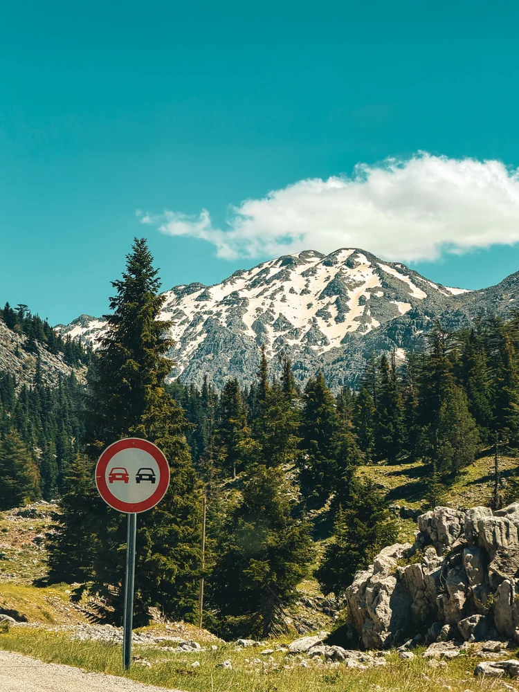 A mountain road in Alanya · wider inland landscape, beyond Bektaş
