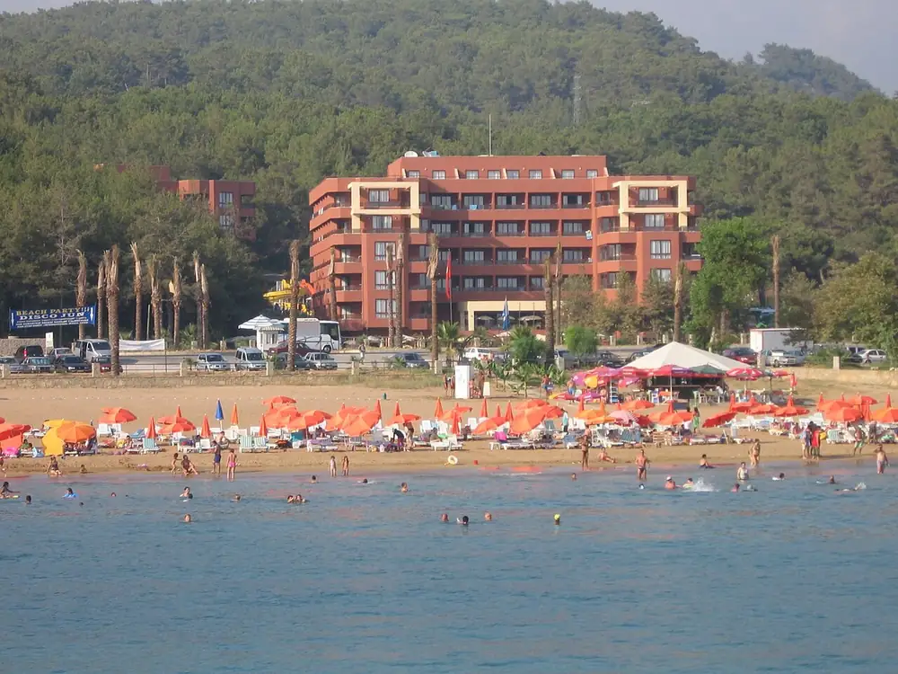 The Avsallar–İncekum coast beside Alara Kum · archive photograph, July 2006