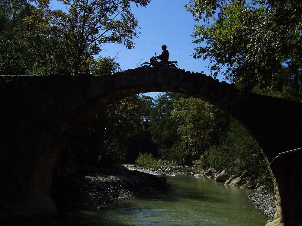 Stone bridge over the Sedre near Demirtaş · archive photograph